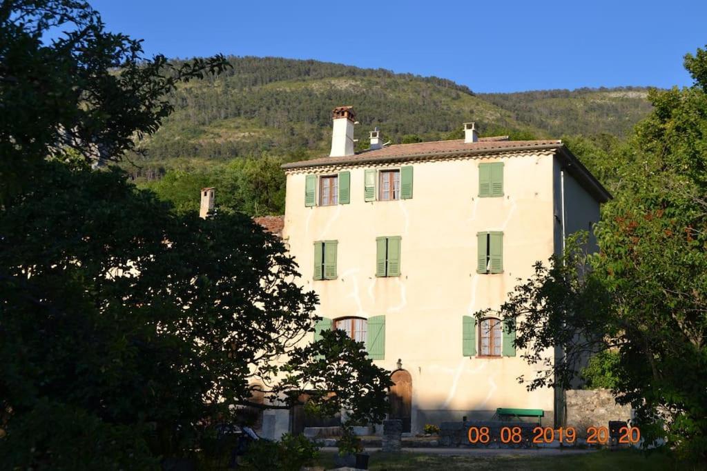 Studio Tout Confort Dans Maison De Caractere La Bastide  Exterior foto